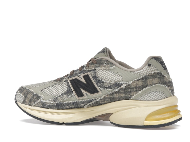 New Balance 2010 Joe Freshgoods Bag Lady