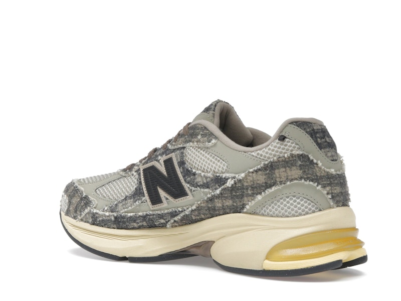 New Balance 2010 Joe Freshgoods Bag Lady