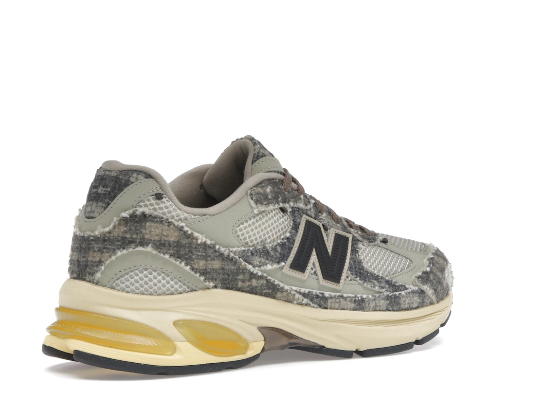 New Balance 2010 Joe Freshgoods Bag Lady