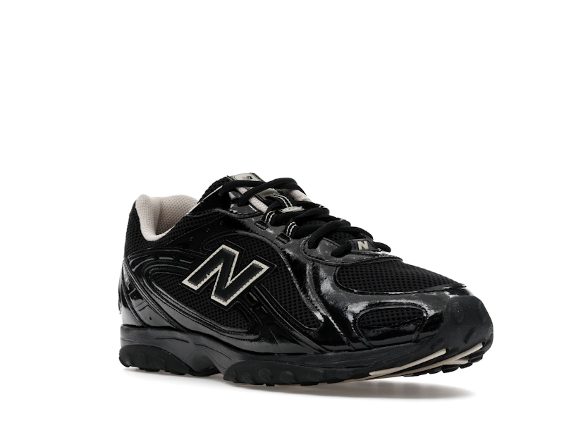 New Balance 204L Black Timberwolf