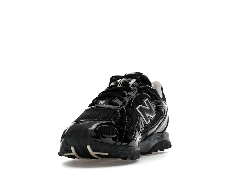 New Balance 204L Black Timberwolf