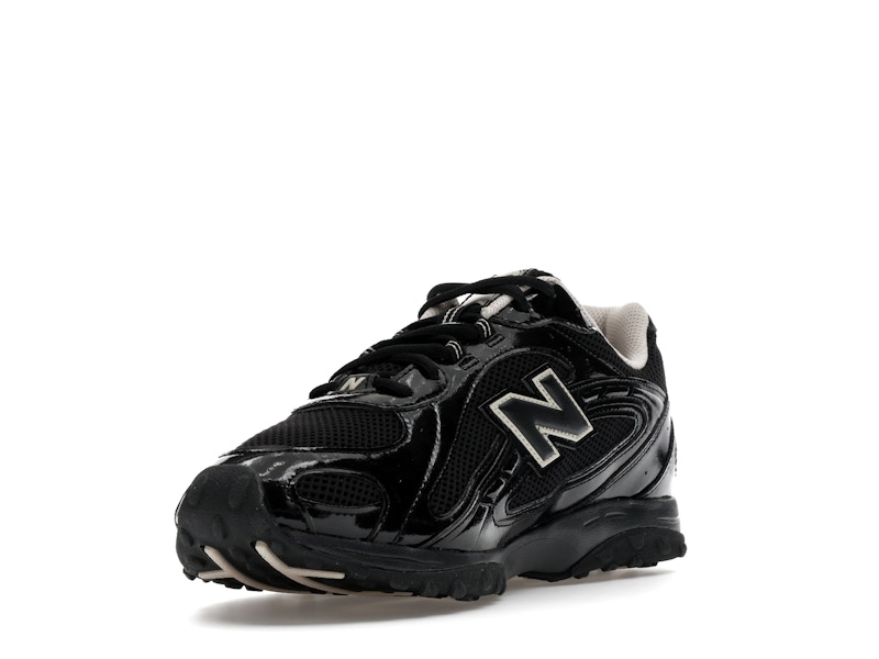 New Balance 204L Black Timberwolf