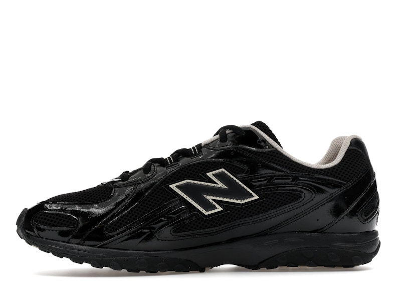 New Balance 204L Black Timberwolf