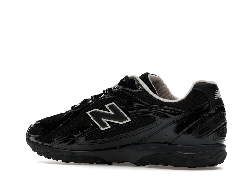 New Balance 204L Black Timberwolf