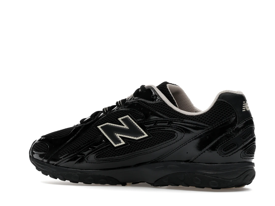 New Balance 204L Black Timberwolf