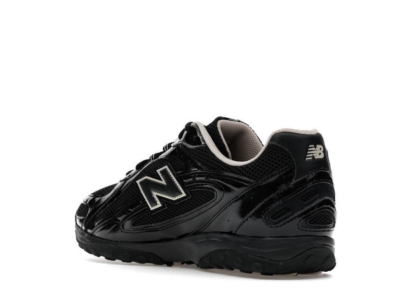 New Balance 204L Black Timberwolf