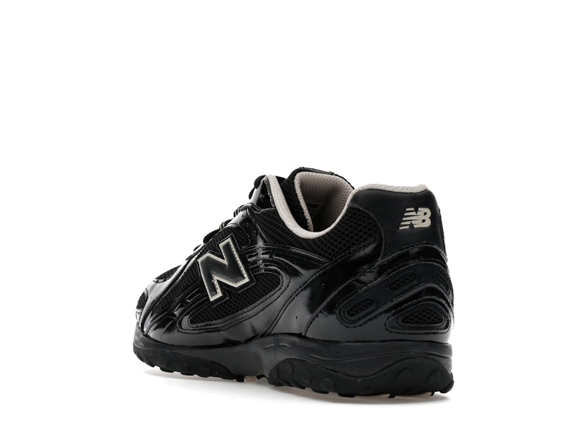 New Balance 204L Black Timberwolf