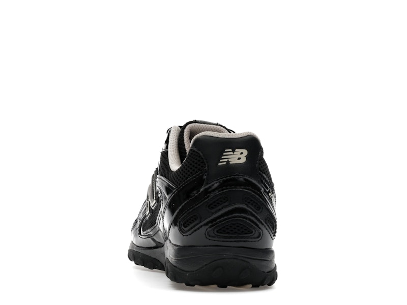 New Balance 204L Black Timberwolf