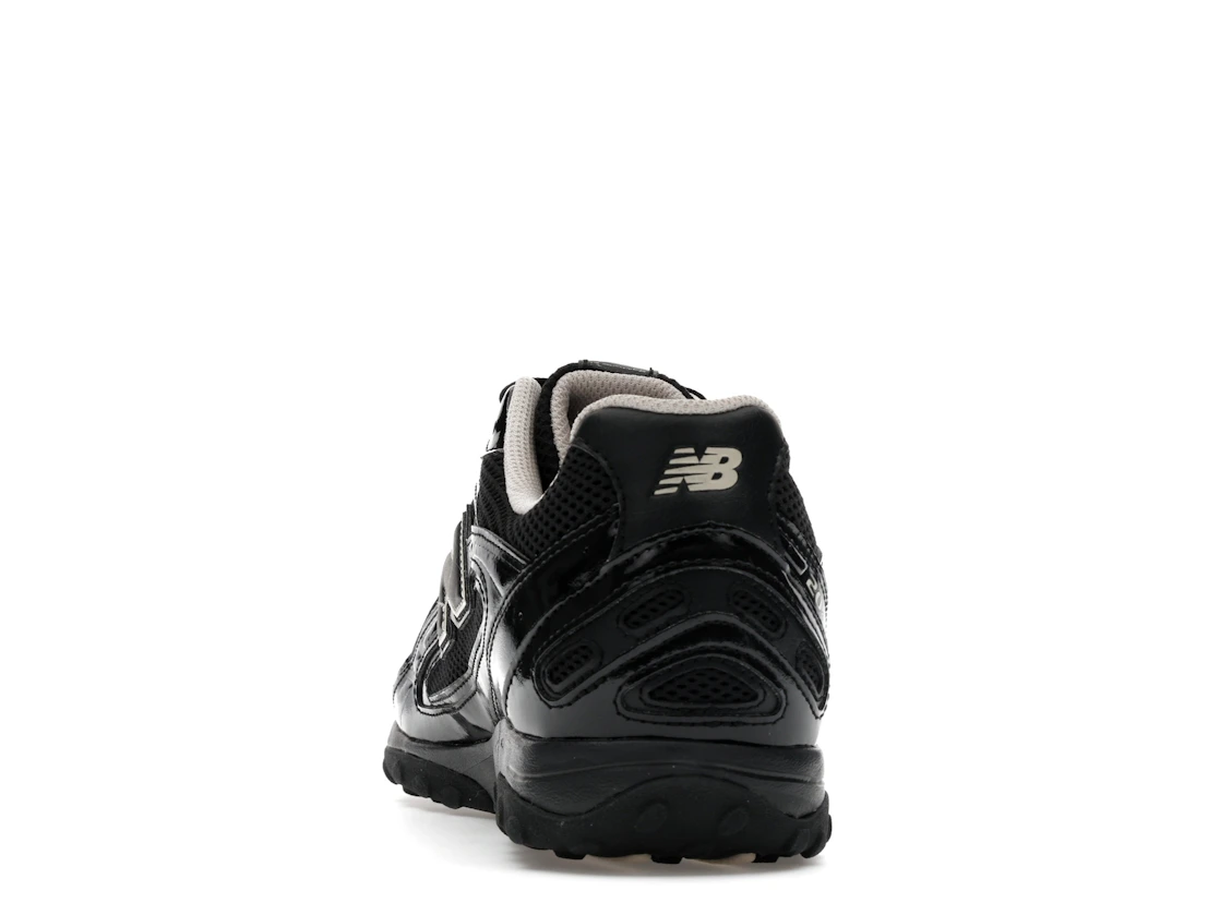 New Balance 204L Black Timberwolf