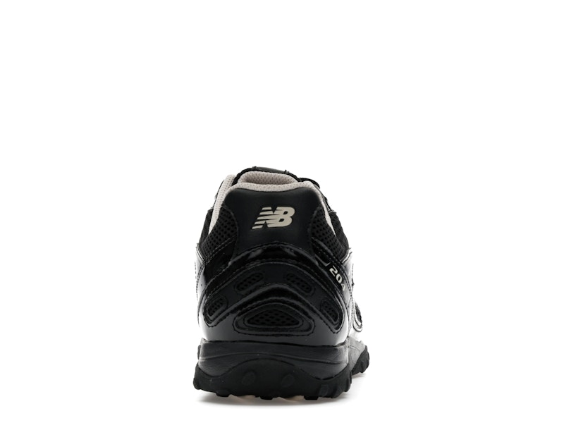 New Balance 204L Black Timberwolf