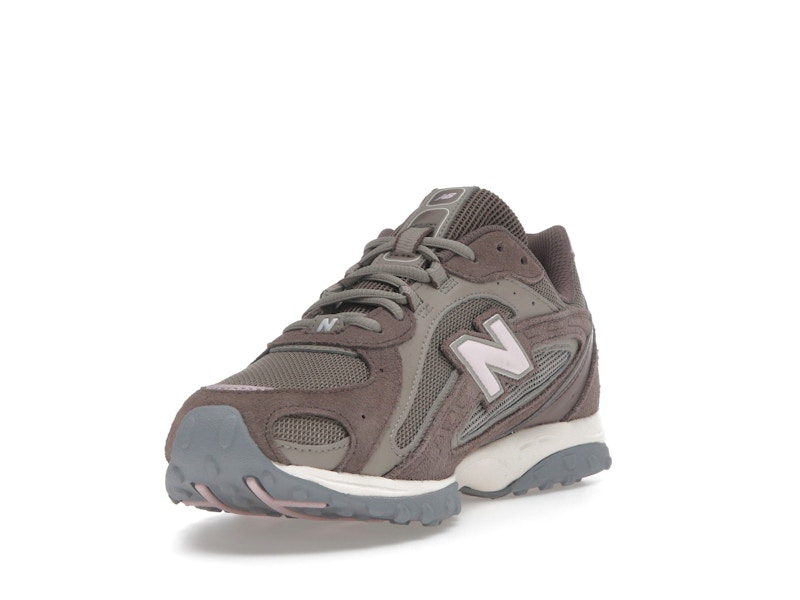 New Balance 204L Cortado