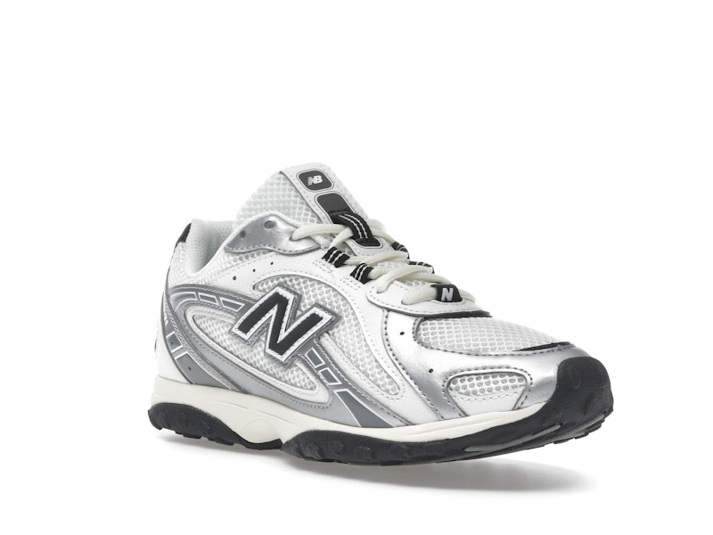 New Balance 204L Silver Metallic Black
