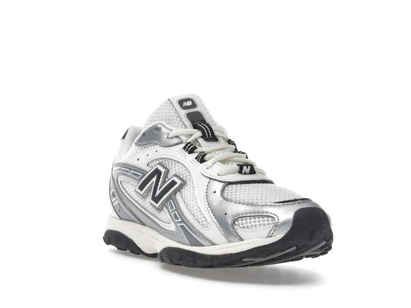 New Balance 204L Silver Metallic Black