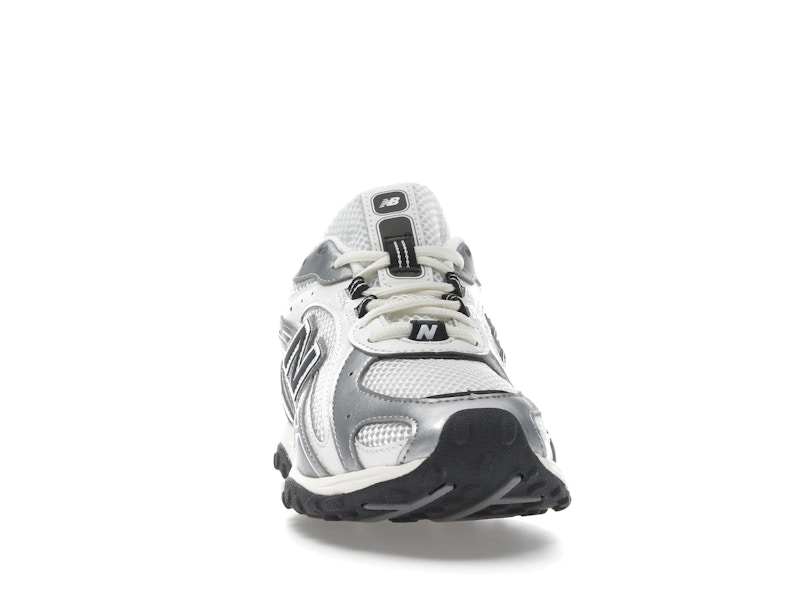 New Balance 204L Silver Metallic Black
