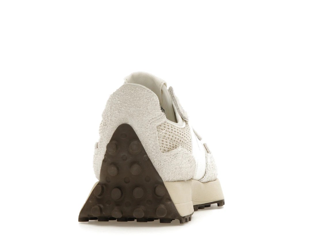 New Balance 327 Cream Brailed