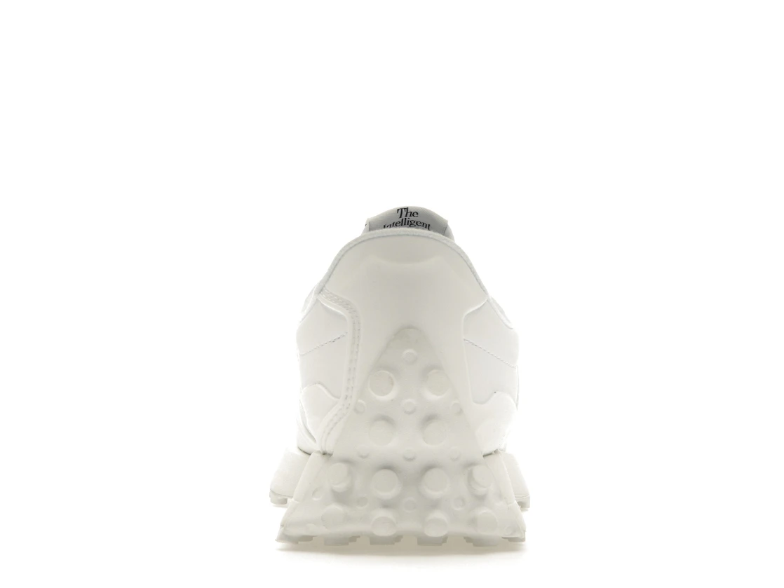 New Balance 327 White Beige