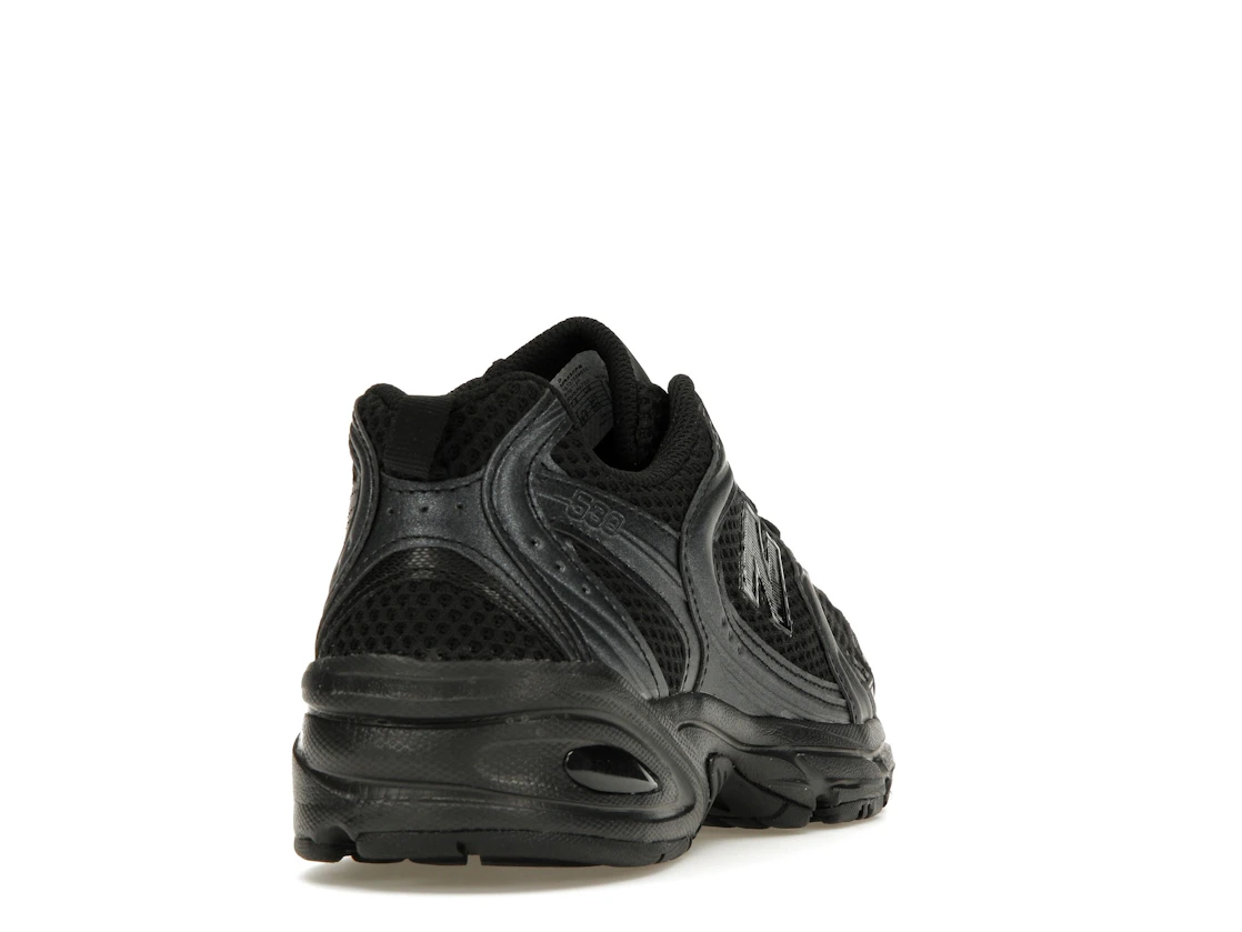 New Balance 530 Black Dark Grey