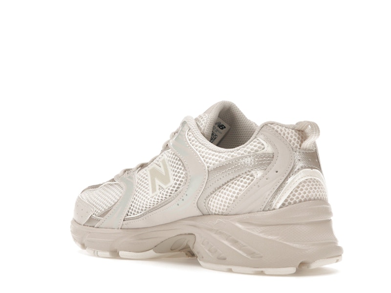 New Balance 530 Moonbeam