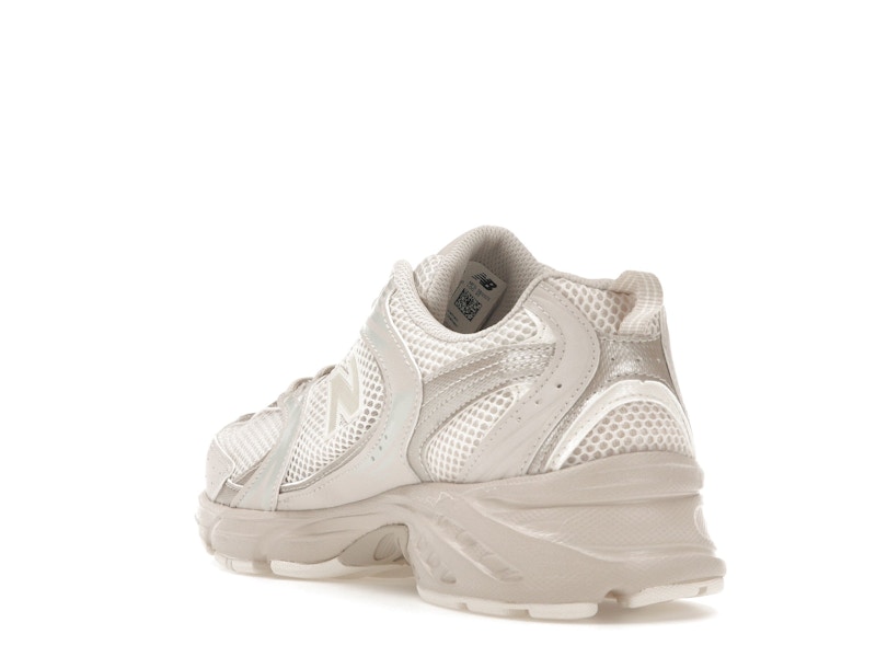 New Balance 530 Moonbeam