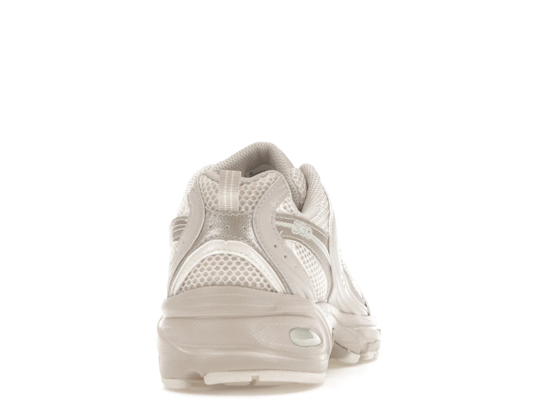 New Balance 530 Moonbeam