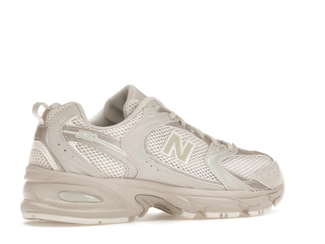New Balance 530 Moonbeam