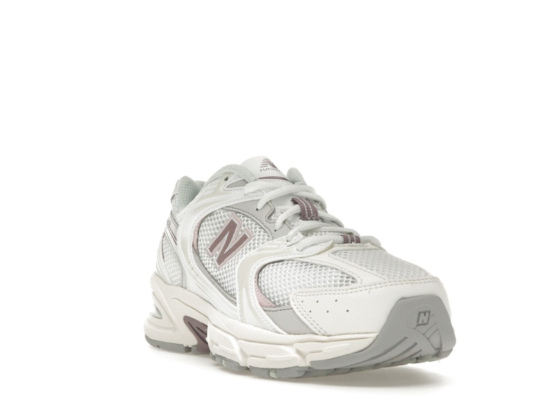 New Balance 530 Sea Salt Ice Wine