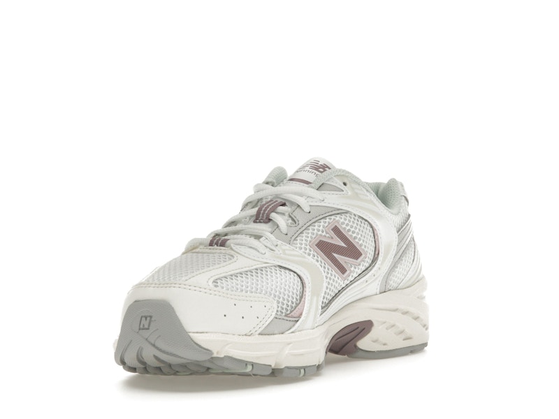 New Balance 530 Sea Salt Ice Wine