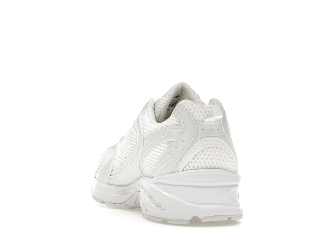 New Balance 530 Triple White