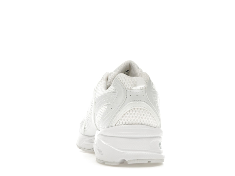 New Balance 530 Triple White