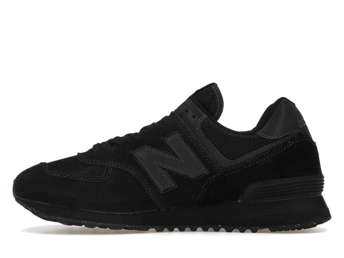 New Balance 574 Triple Black