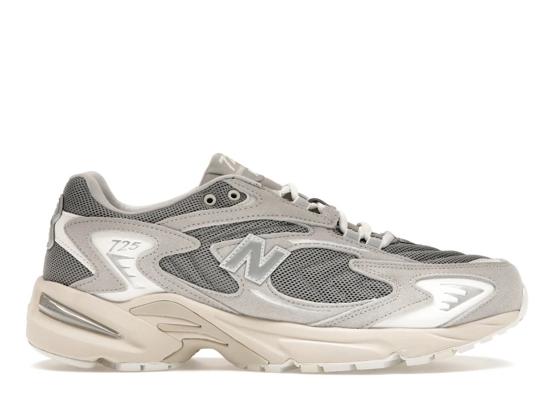 New Balance 725 Light Grey