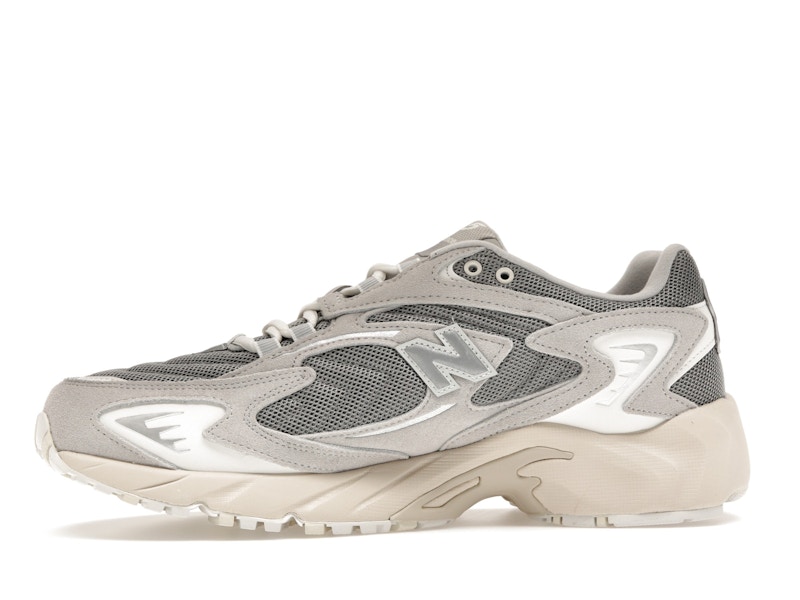 New Balance 725 Light Grey