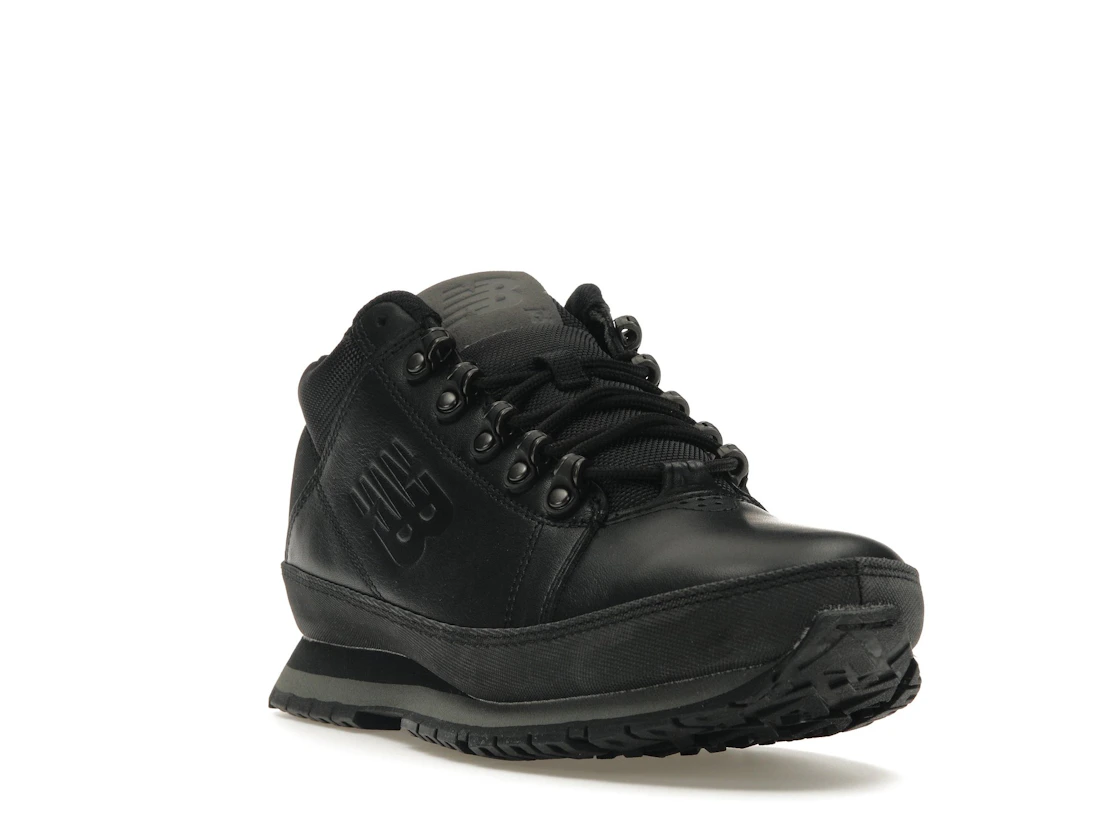 New Balance 754 Black Grey