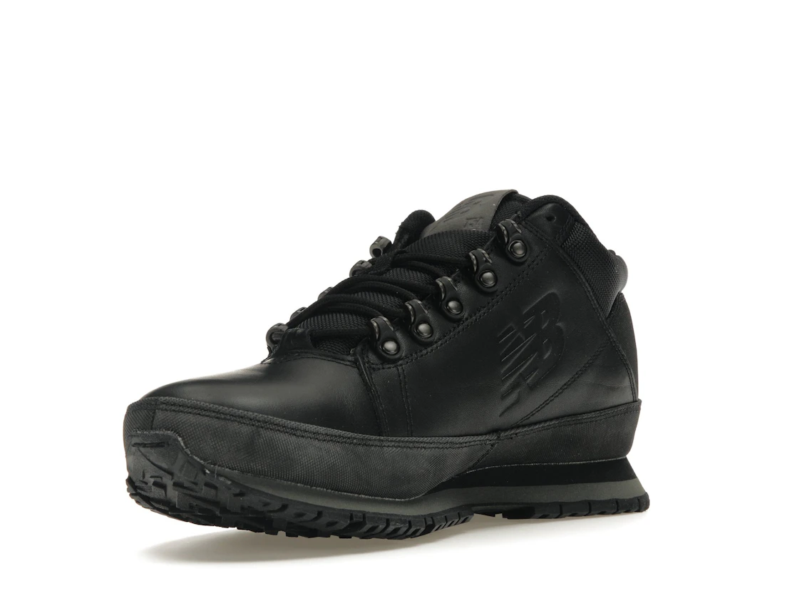 New Balance 754 Black Grey