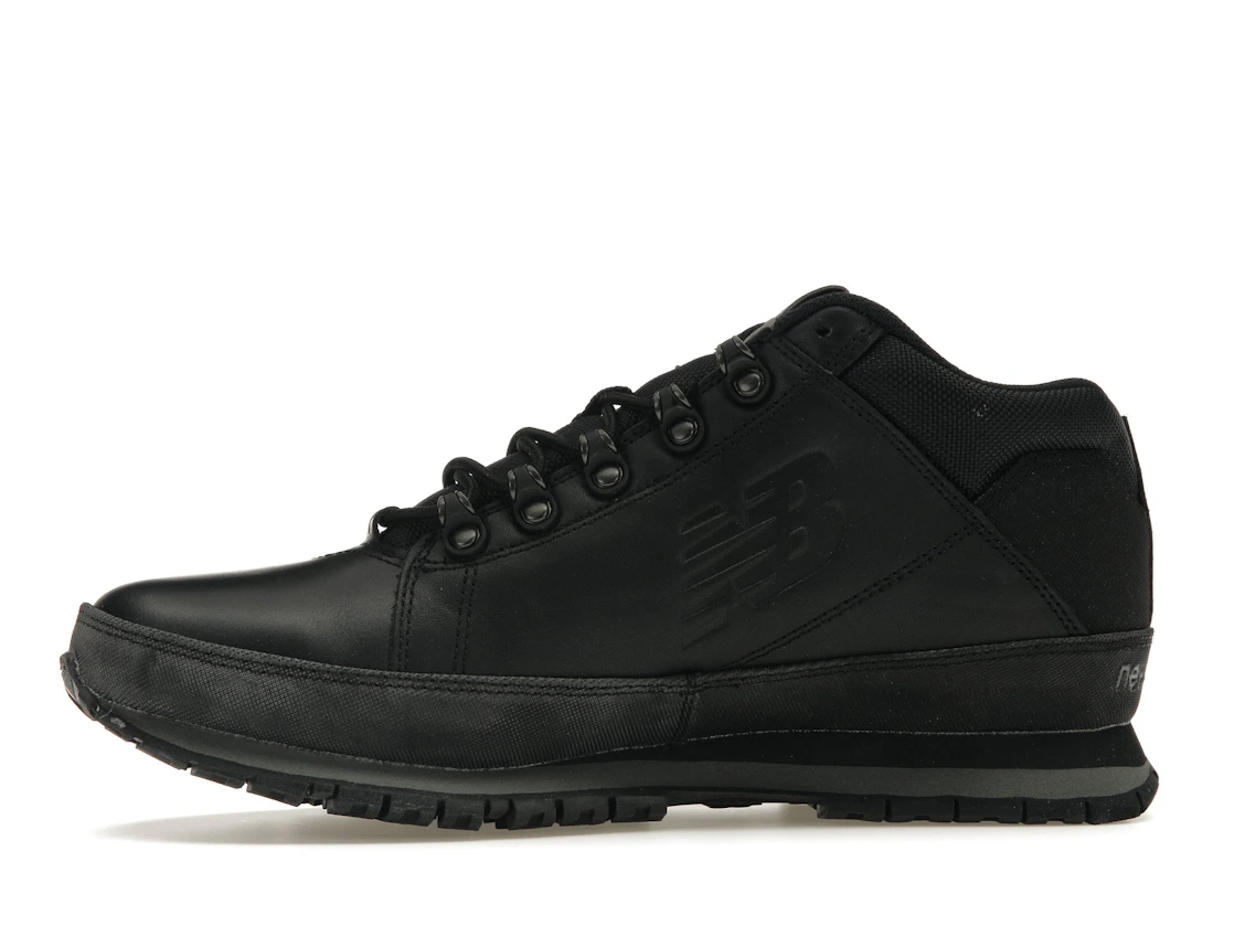 New Balance 754 Black Grey