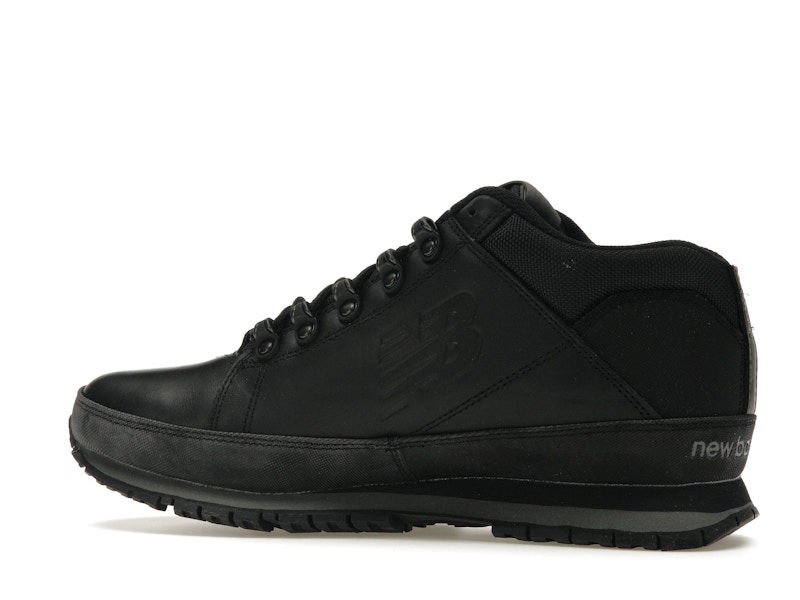 New Balance 754 Black Grey