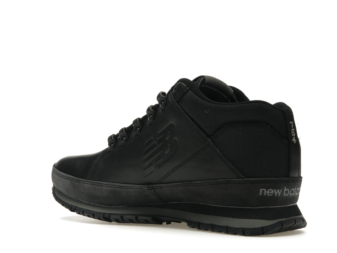 New Balance 754 Black Grey
