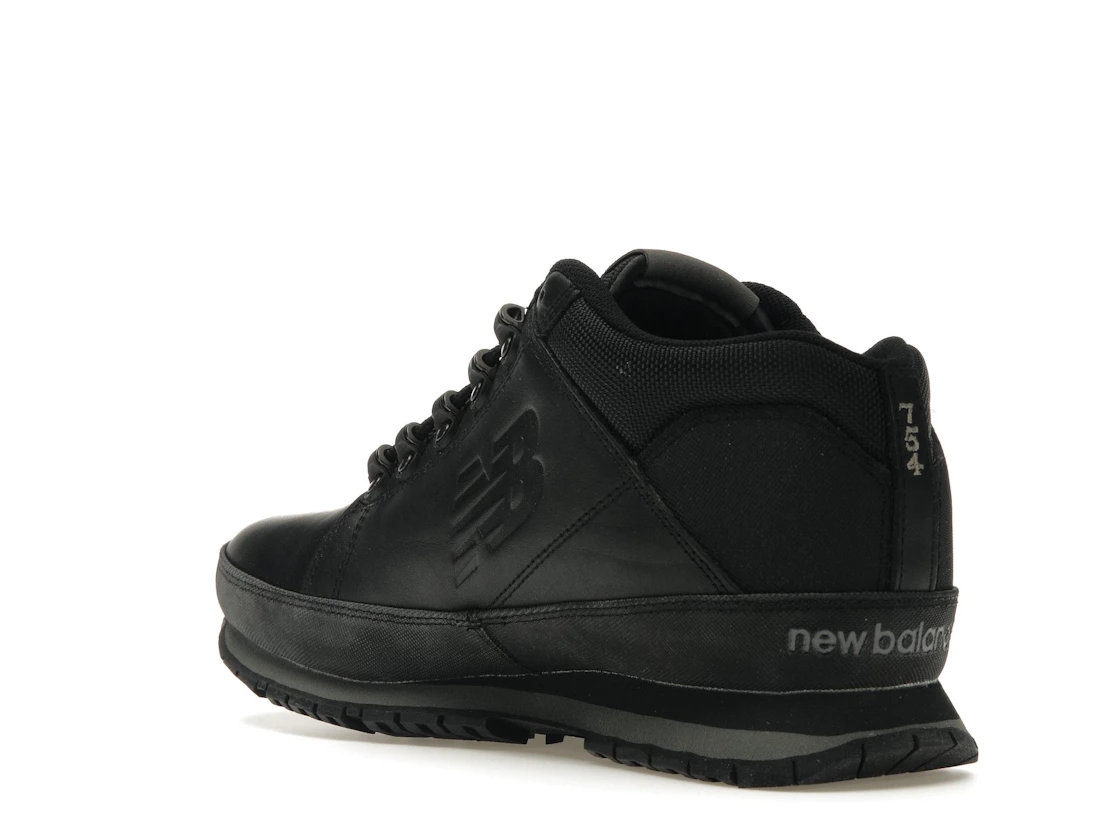 New Balance 754 Black Grey