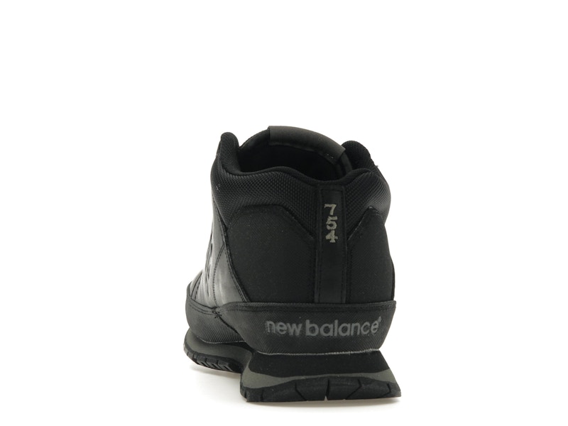 New Balance 754 Black Grey