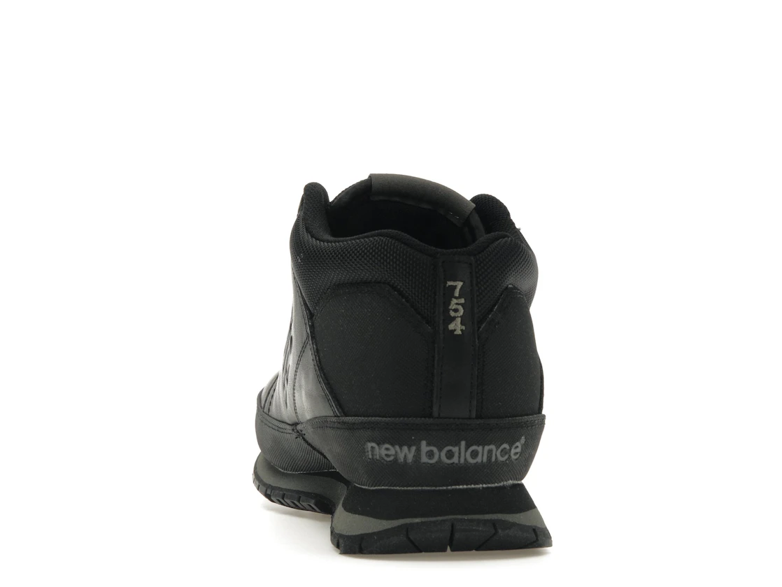 New Balance 754 Black Grey