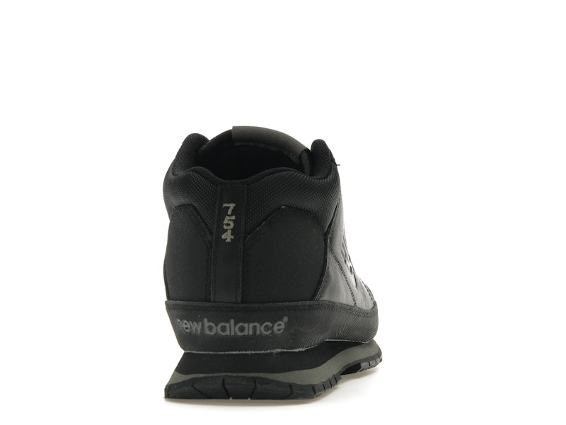 New Balance 754 Black Grey