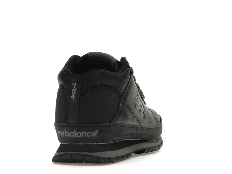 New Balance 754 Black Grey