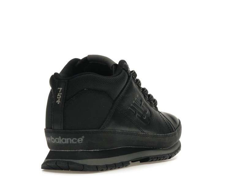 New Balance 754 Black Grey