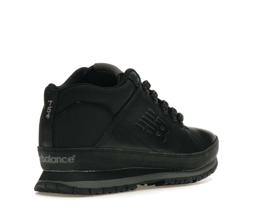New Balance 754 Black Grey