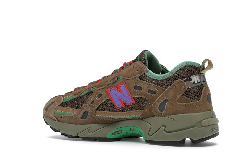 New Balance 827 Stray Rats