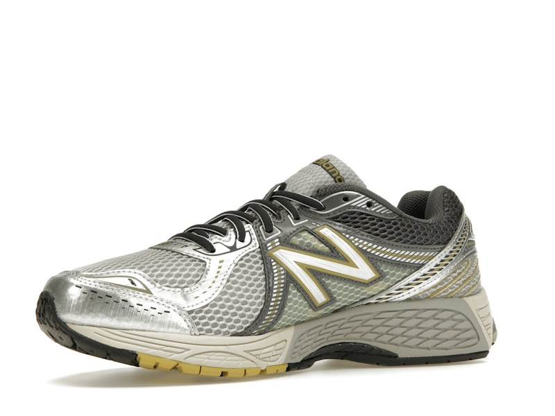 New Balance 860v2 Earth