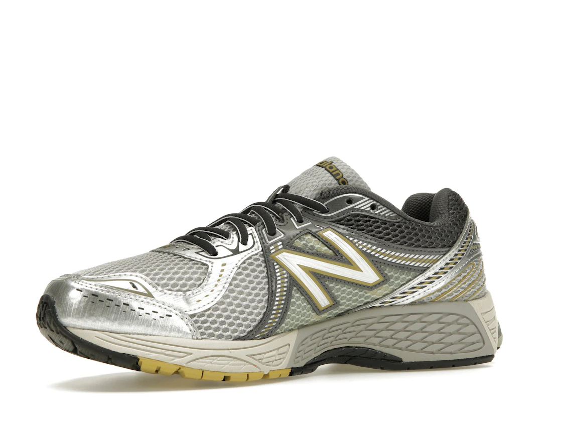 New Balance 860v2 Earth