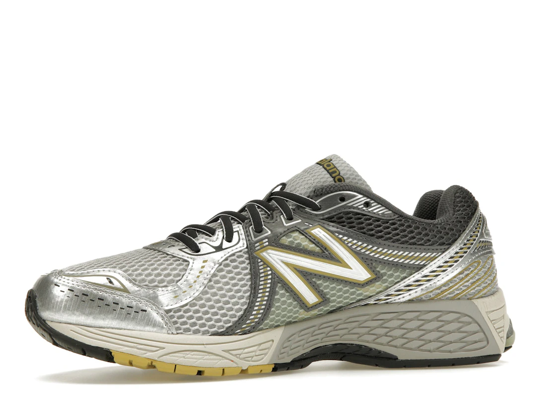 New Balance 860v2 Earth