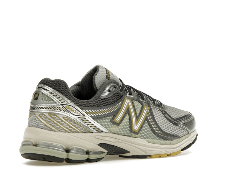 New Balance 860v2 Earth