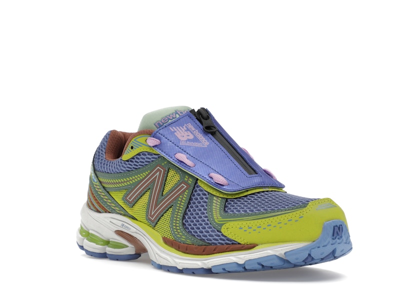 New Balance 860v2 Up There 2000's Tropes